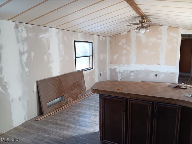 62368 Piedmont Road, Cambridge, OH 43725