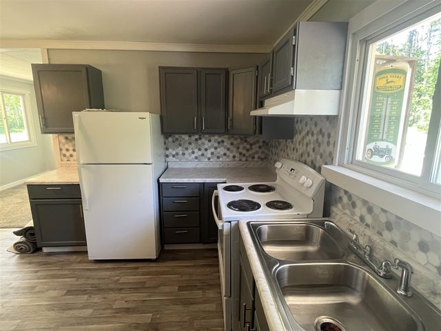 1920 Indian Lake Road, Remus, MI 49340