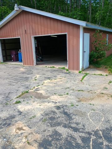 1920 Indian Lake Road, Remus, MI 49340