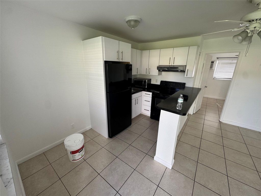 5156 NE 6th Ave 206, Oakland Park, FL 33334