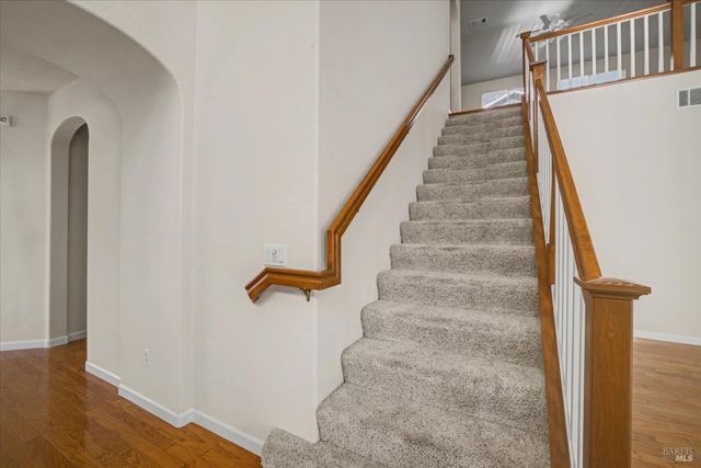 5862 Cabernet Dr, Vallejo, CA 94591