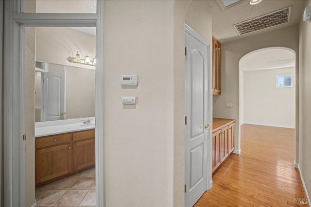 5862 Cabernet Dr, Vallejo, CA 94591