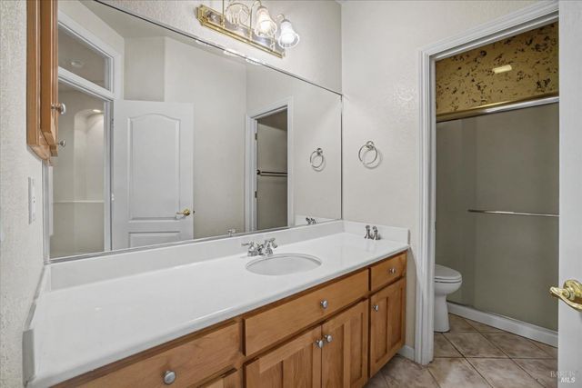 5862 Cabernet Dr, Vallejo, CA 94591