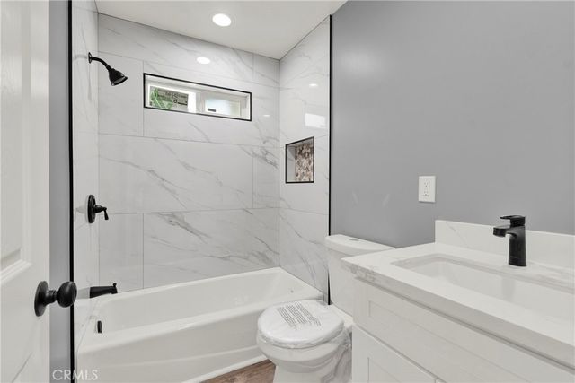 5646 Deodar B, Montclair, CA 91763