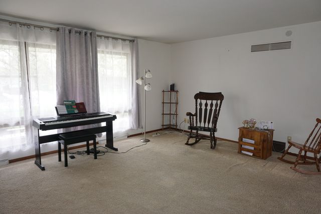 5401 Carolina Street, Merrillville, IN 46410