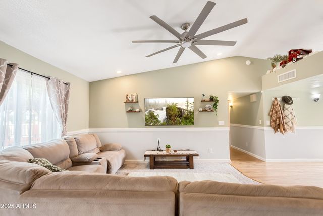 4931 LOMA Loop, Sierra Vista, AZ 85635