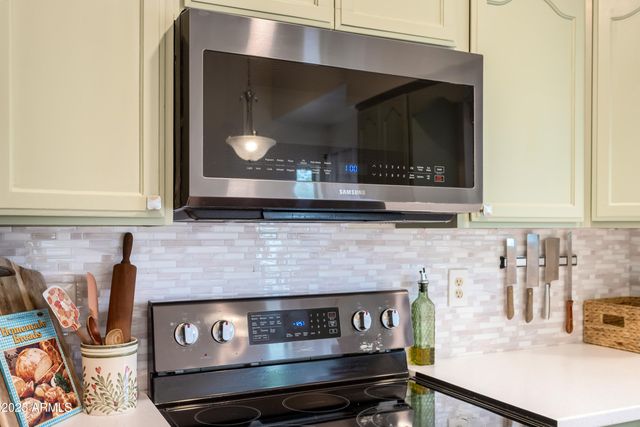 4931 LOMA Loop, Sierra Vista, AZ 85635