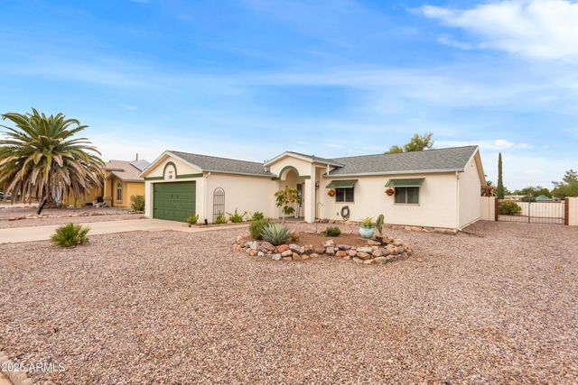 4931 LOMA Loop, Sierra Vista, AZ 85635