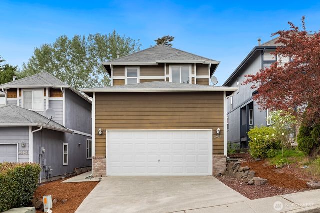 2428 NE 13th Street, Renton, WA 98056