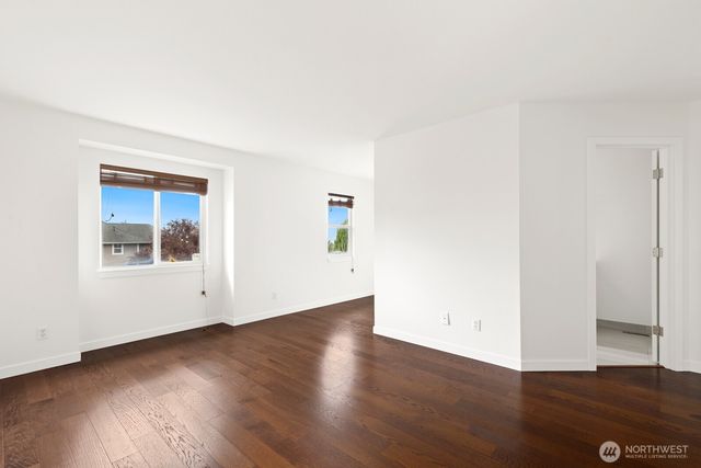2428 NE 13th Street, Renton, WA 98056