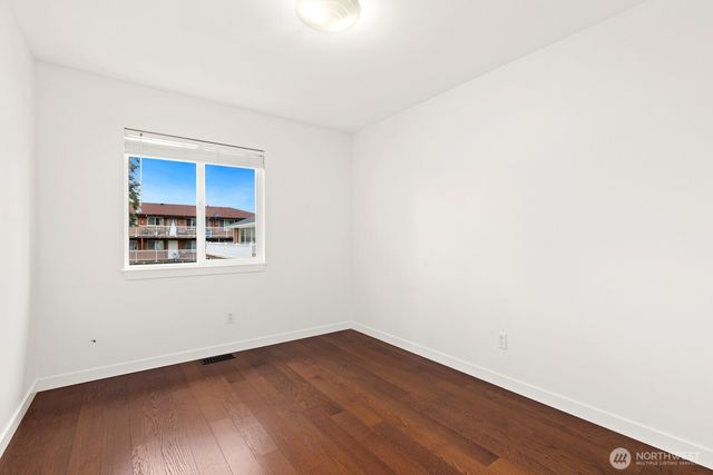 2428 NE 13th Street, Renton, WA 98056