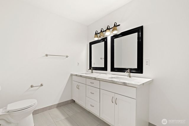 2428 NE 13th Street, Renton, WA 98056