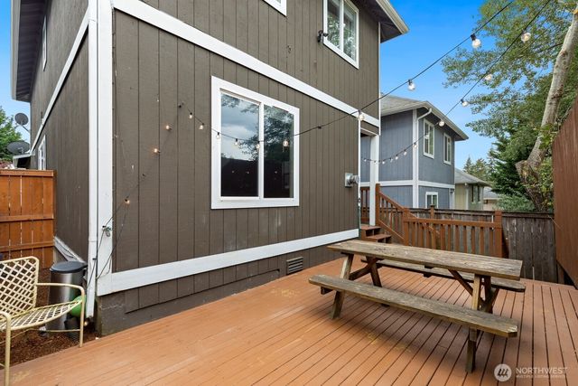 2428 NE 13th Street, Renton, WA 98056