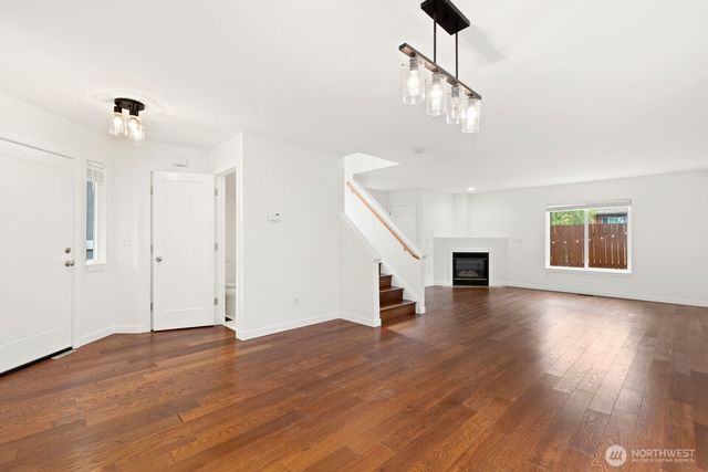2428 NE 13th Street, Renton, WA 98056