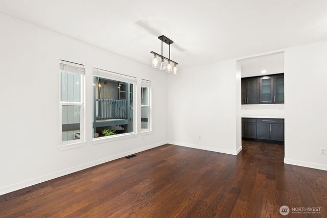 2428 NE 13th Street, Renton, WA 98056