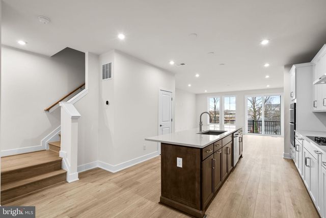 9715 GRANT AVE, Manassas, VA 20110