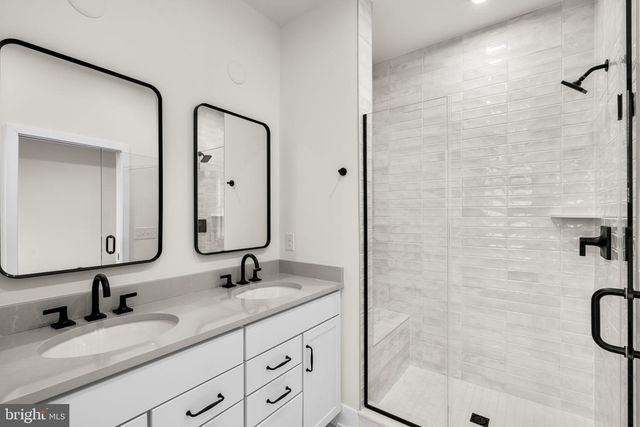 9715 GRANT AVE, Manassas, VA 20110