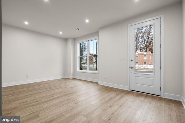 9715 GRANT AVE, Manassas, VA 20110