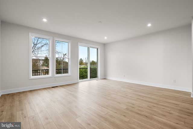 9715 GRANT AVE, Manassas, VA 20110