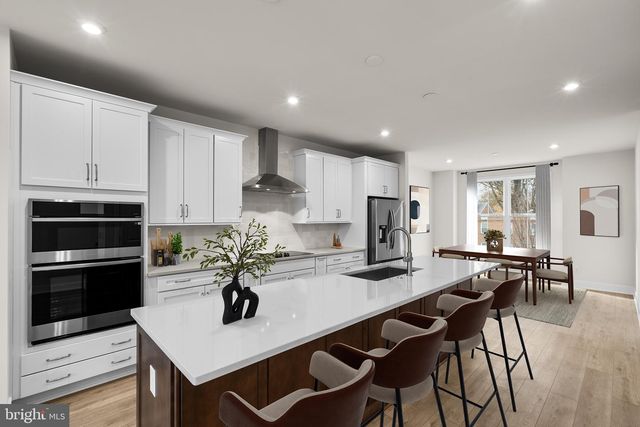 9715 GRANT AVE, Manassas, VA 20110