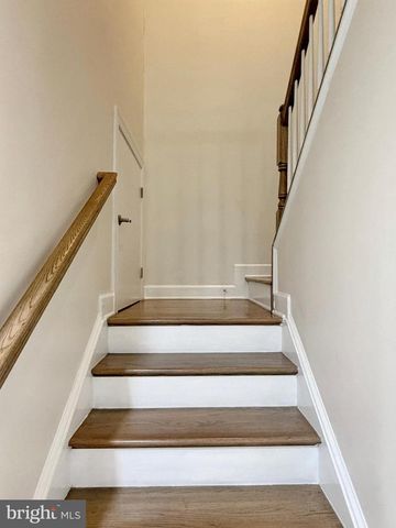 2801 GOLDEN GATE CT, Waldorf, MD 20601