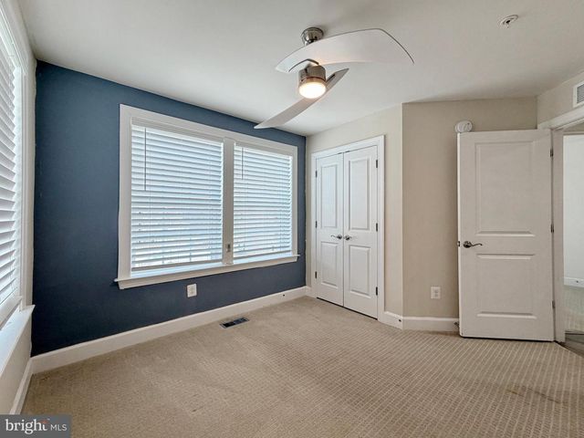 2801 GOLDEN GATE CT, Waldorf, MD 20601