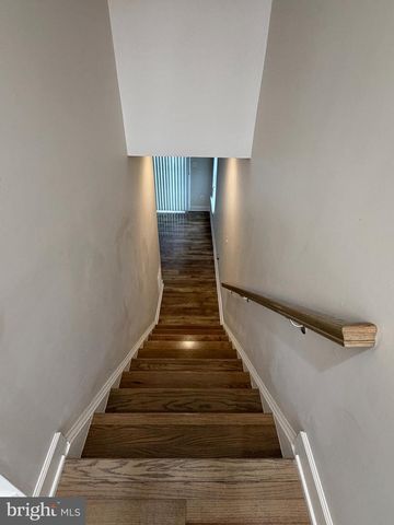 2801 GOLDEN GATE CT, Waldorf, MD 20601