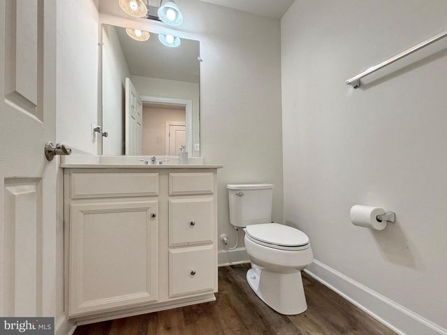 2801 GOLDEN GATE CT, Waldorf, MD 20601