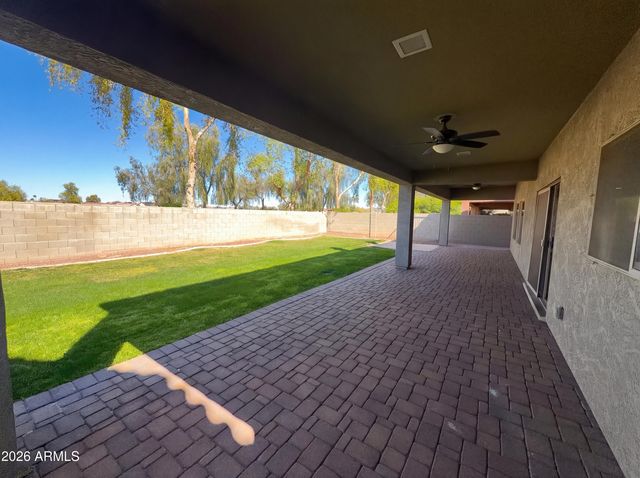 12826 W MULBERRY Drive, Avondale, AZ 85392