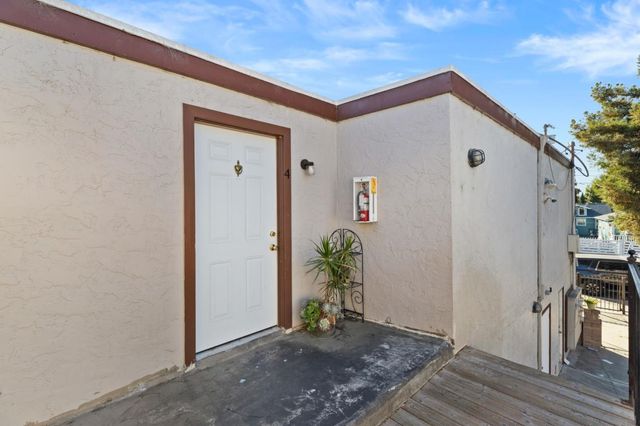 306 Beech Street, Redwood City, CA 94063