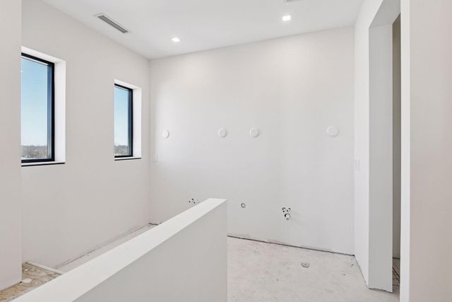 3041 Holmes Avenue S 402, Minneapolis, MN 55408