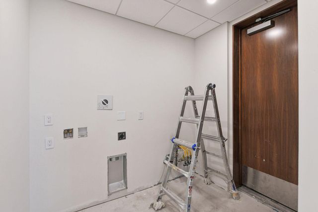 3041 Holmes Avenue S 402, Minneapolis, MN 55408