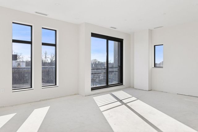 3041 Holmes Avenue S 402, Minneapolis, MN 55408