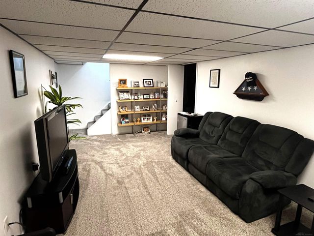 13273 Lake Point Boulevard, Van Buren Twp, MI 48111