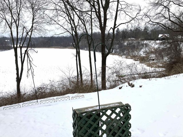 13273 Lake Point Boulevard, Van Buren Twp, MI 48111