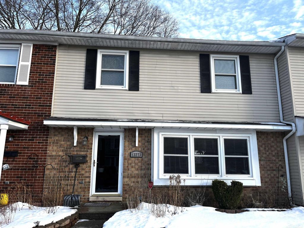 13273 Lake Point Boulevard, Van Buren Twp, MI 48111