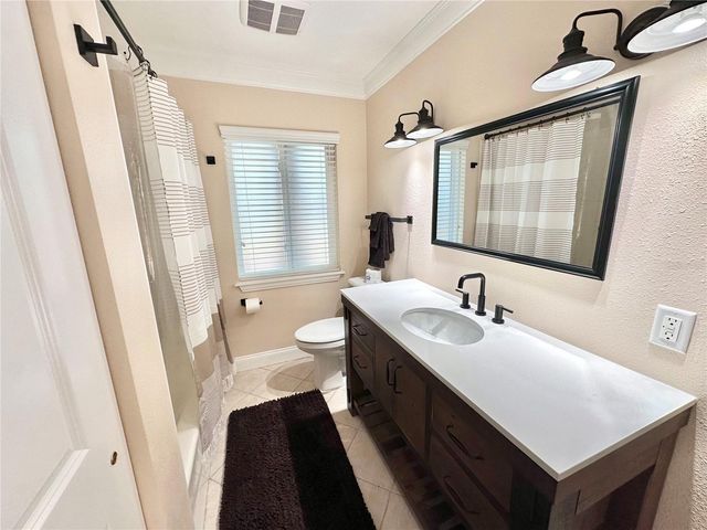 7831 4TH AVENUE S, St Petersburg, FL 33707