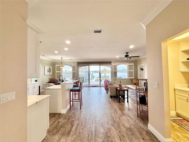 7831 4TH AVENUE S, St Petersburg, FL 33707