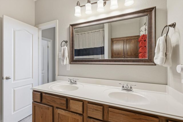 10909 Owl Creek Drive, Fort Worth, TX 76179