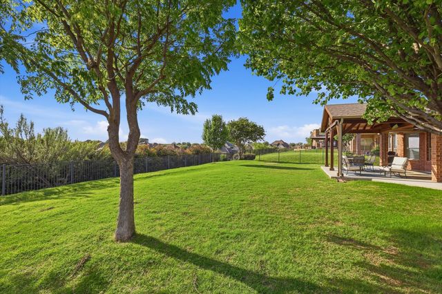 10909 Owl Creek Drive, Fort Worth, TX 76179