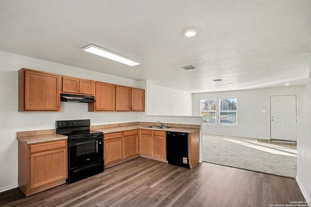 4602 Rothberger, San Antonio, TX 78244