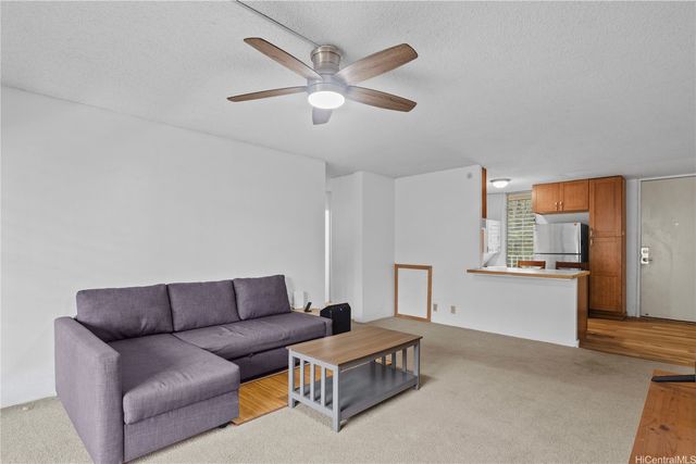 95-257 Waikalani Drive B804, Mililani, HI 96789