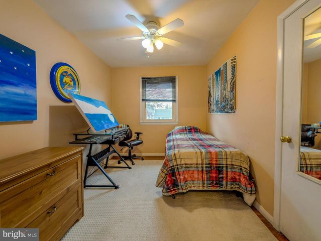 217 BRAMBER DR, Broomall, PA 19008