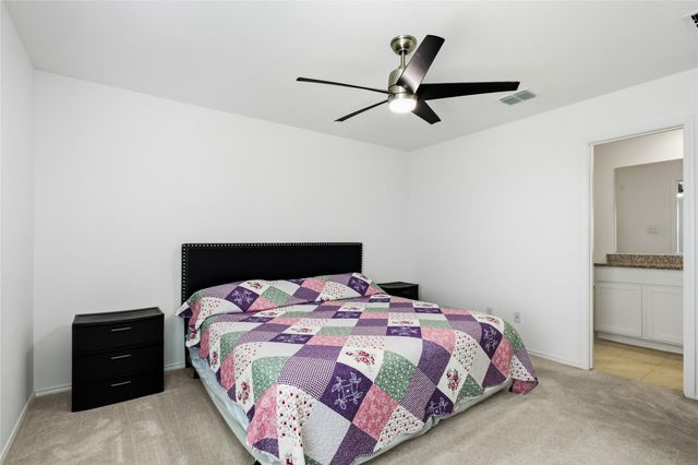 9609 Lightfoot Road, Fort Worth, TX 76179
