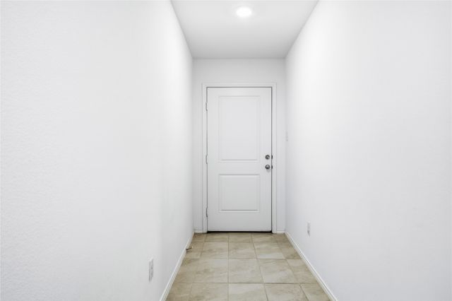 9609 Lightfoot Road, Fort Worth, TX 76179