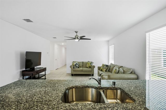 9609 Lightfoot Road, Fort Worth, TX 76179