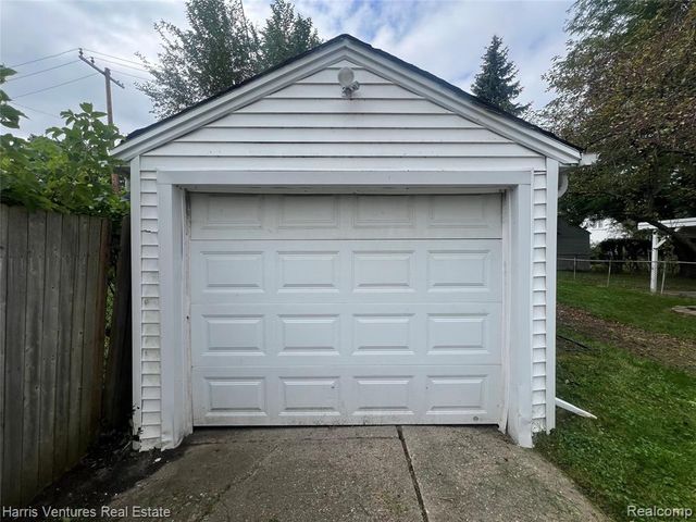 5075 Radnor Street, Detroit, MI 48224