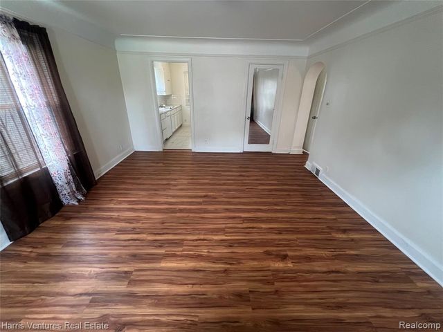5075 Radnor Street, Detroit, MI 48224