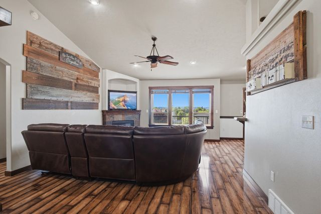 9107 N Seminole St, Spokane, WA 99208