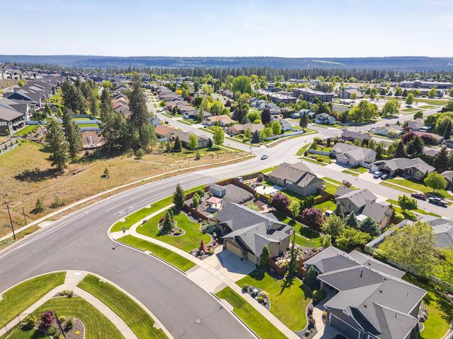 9107 N Seminole St, Spokane, WA 99208
